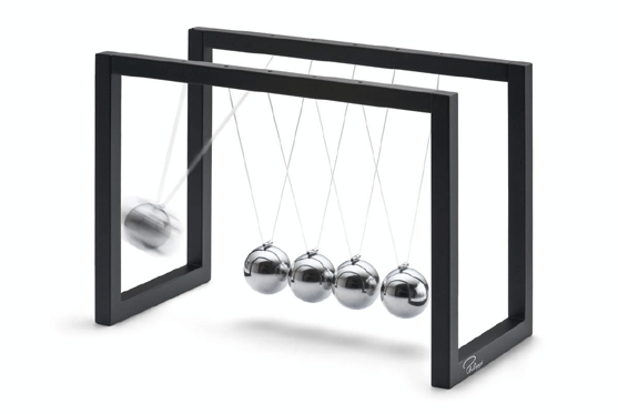 Newton's Cradle - Balance - Philippi