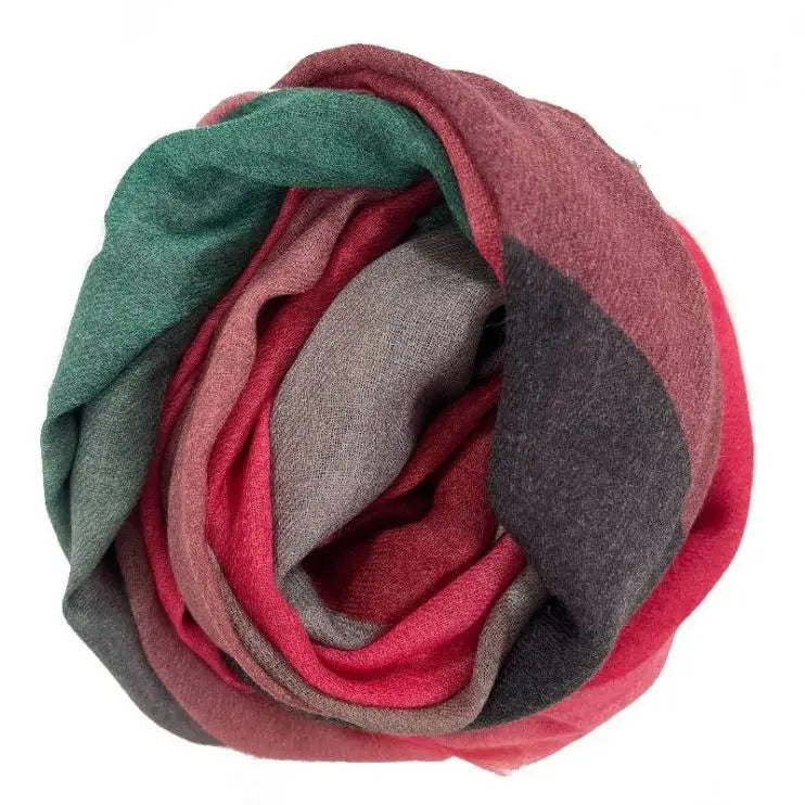 Modern wool/silk scarf from Aperitif - elegant & luxurious - 44118