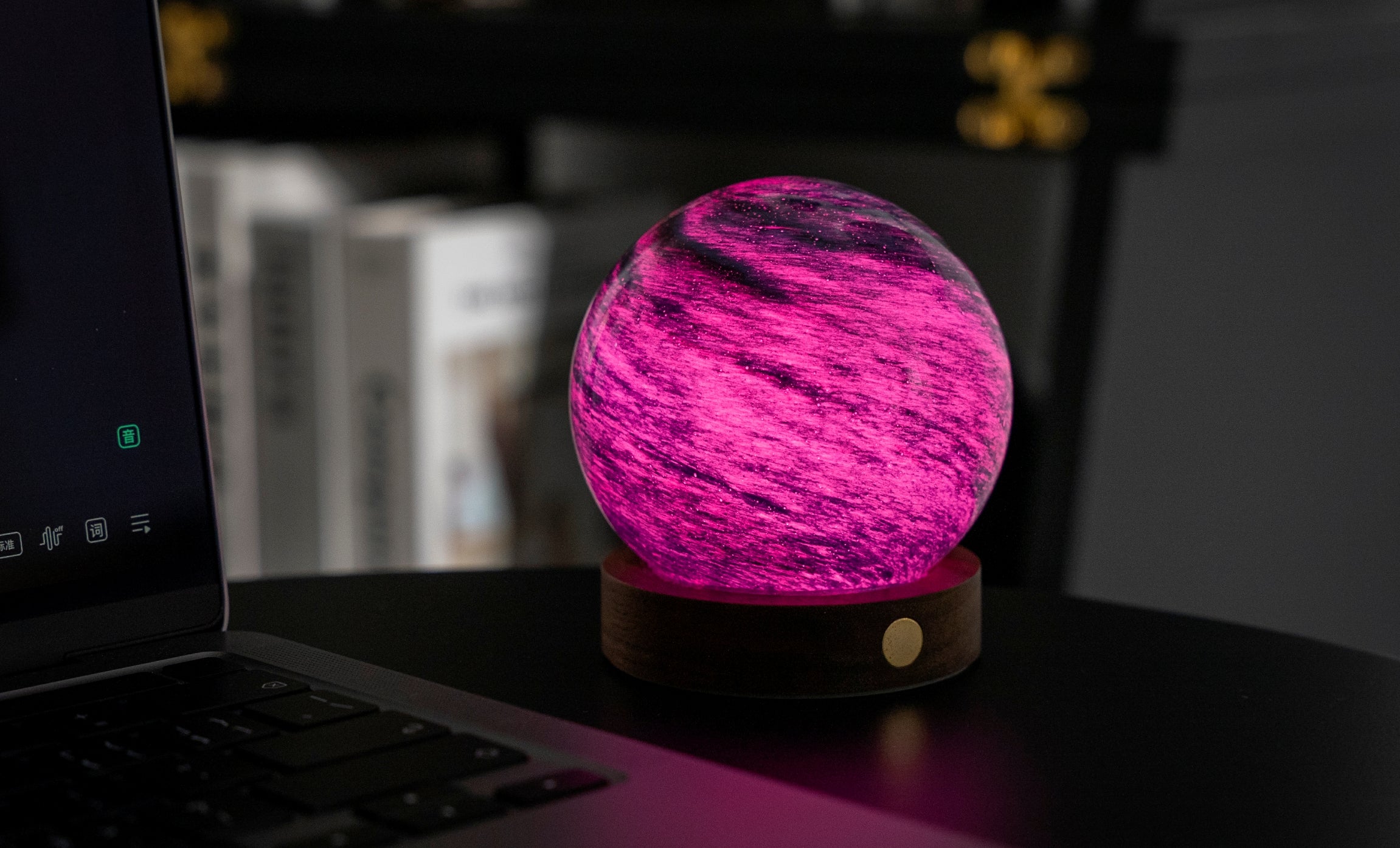 Gingko Design AstraGlass Light - LED table lamp in hand-painted glass