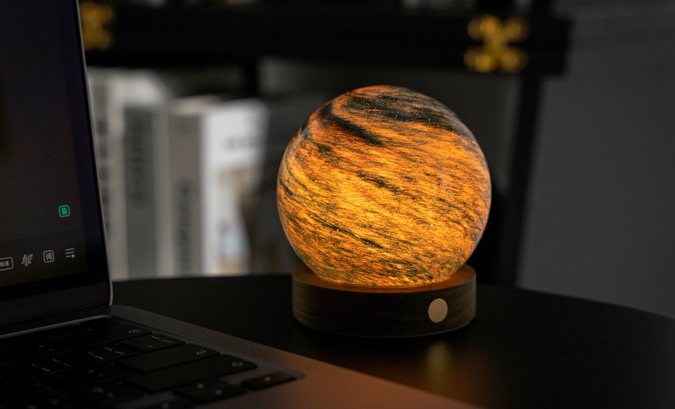 Gingko Design AstraGlass Light - LED table lamp in hand-painted glass