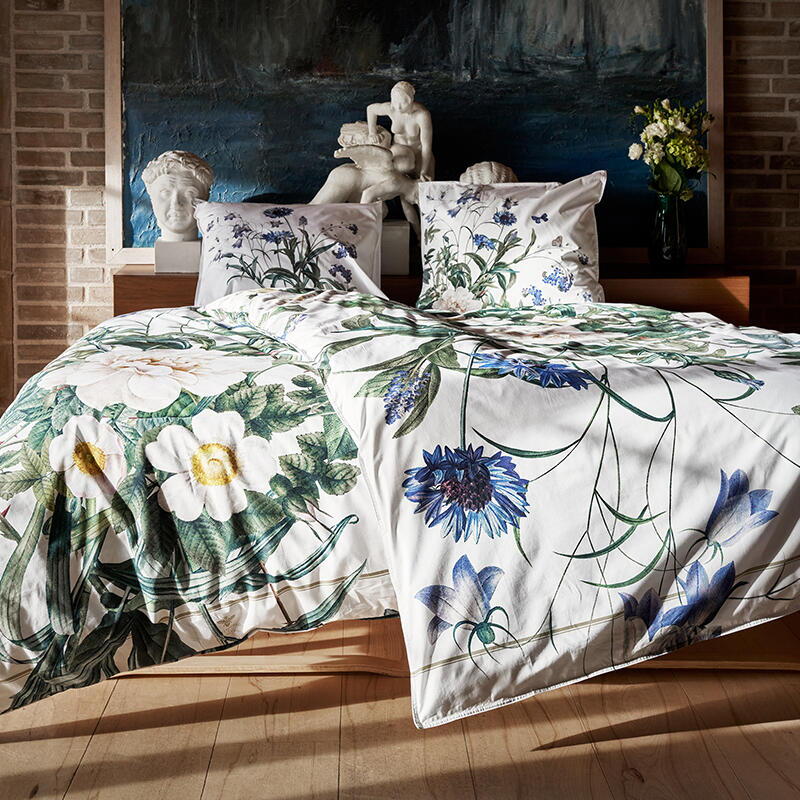 Sengesæt - Koustrup & co. - Blue Flower Garden - 100% Økologisk bomuld - Designet af Jim Lyngvild