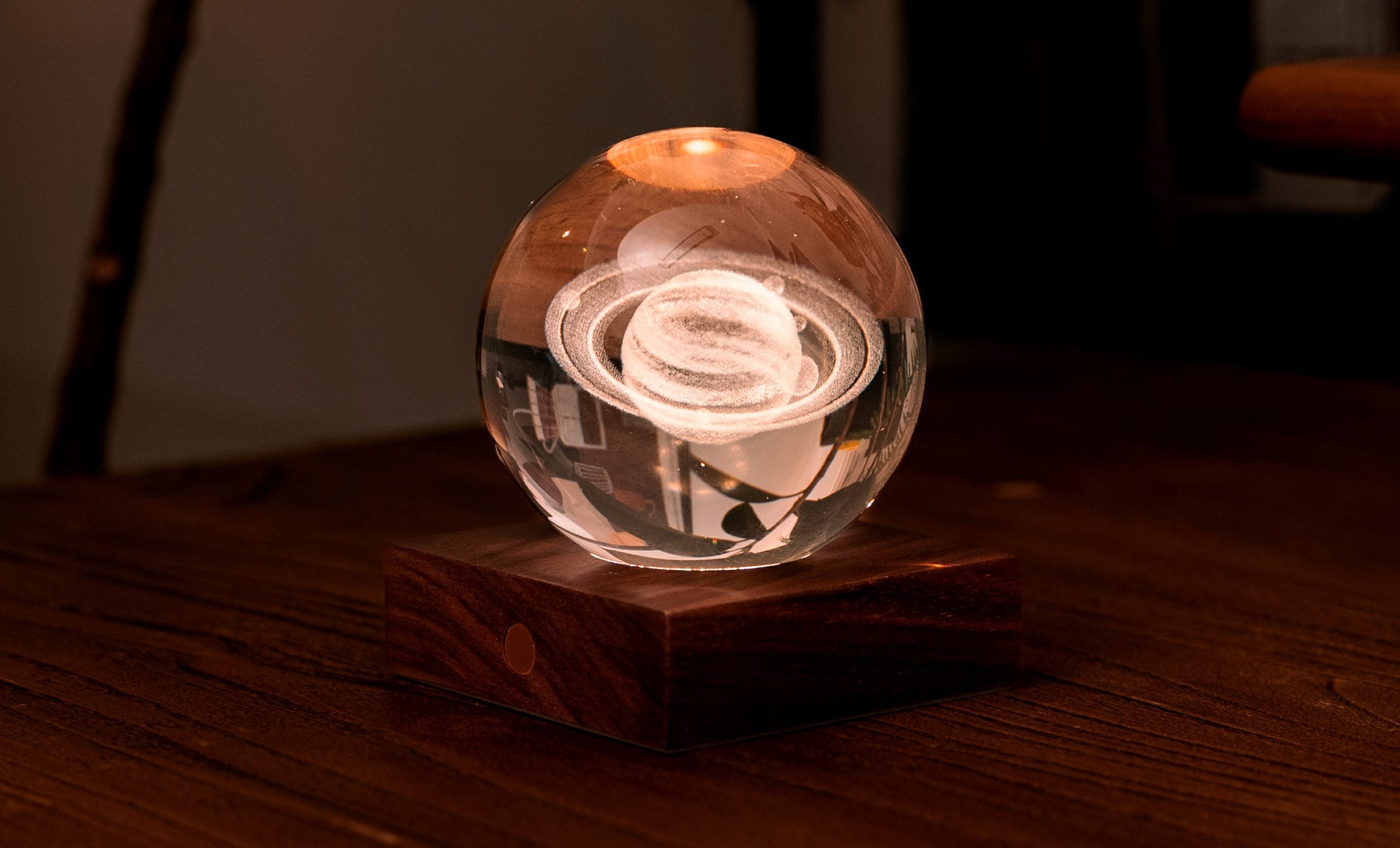 Gingko Design - Amber Crystal Light – dekorative LED-Kristallleuchte