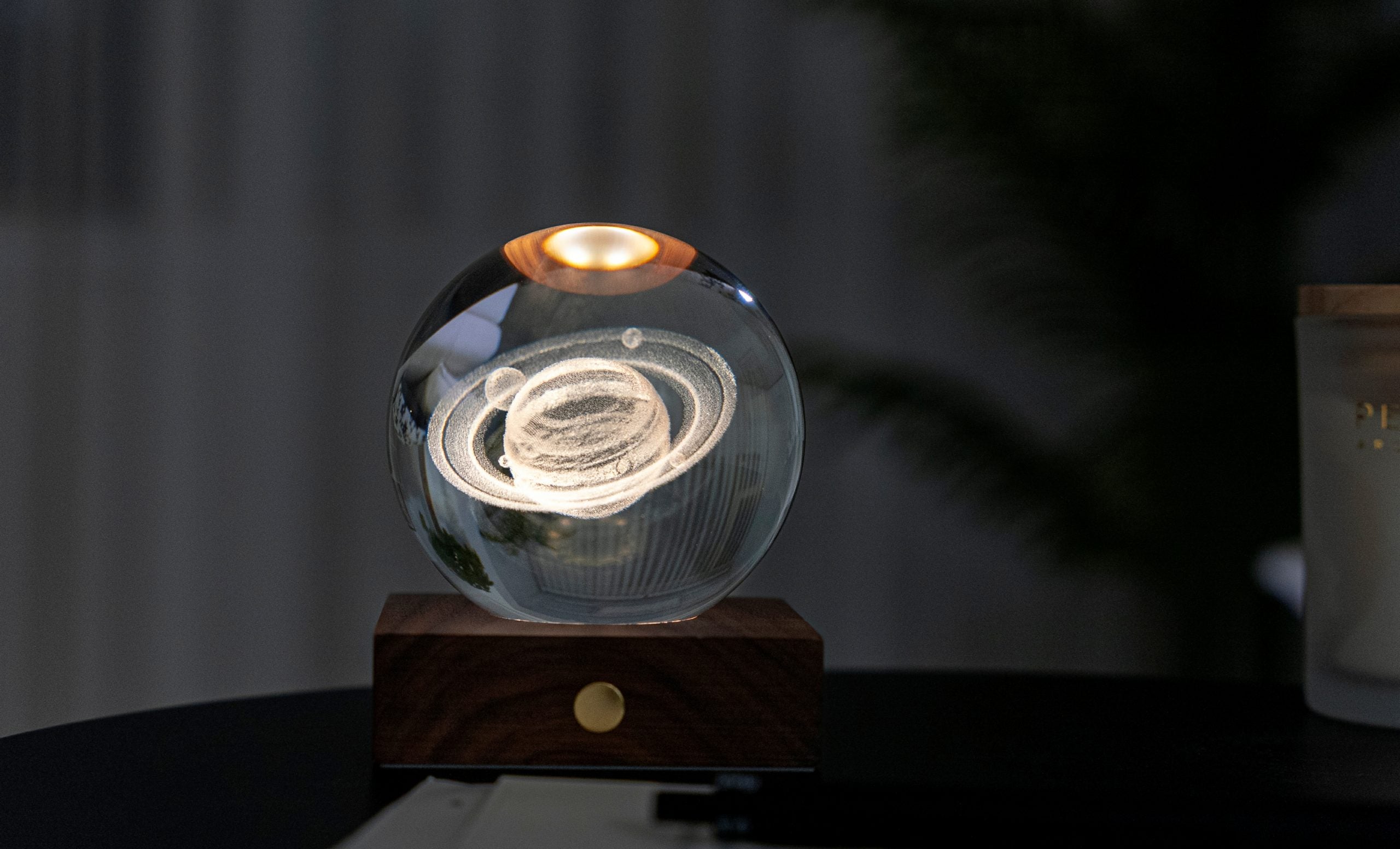 Gingko Design - Amber Crystal Light – dekorative LED-Kristallleuchte