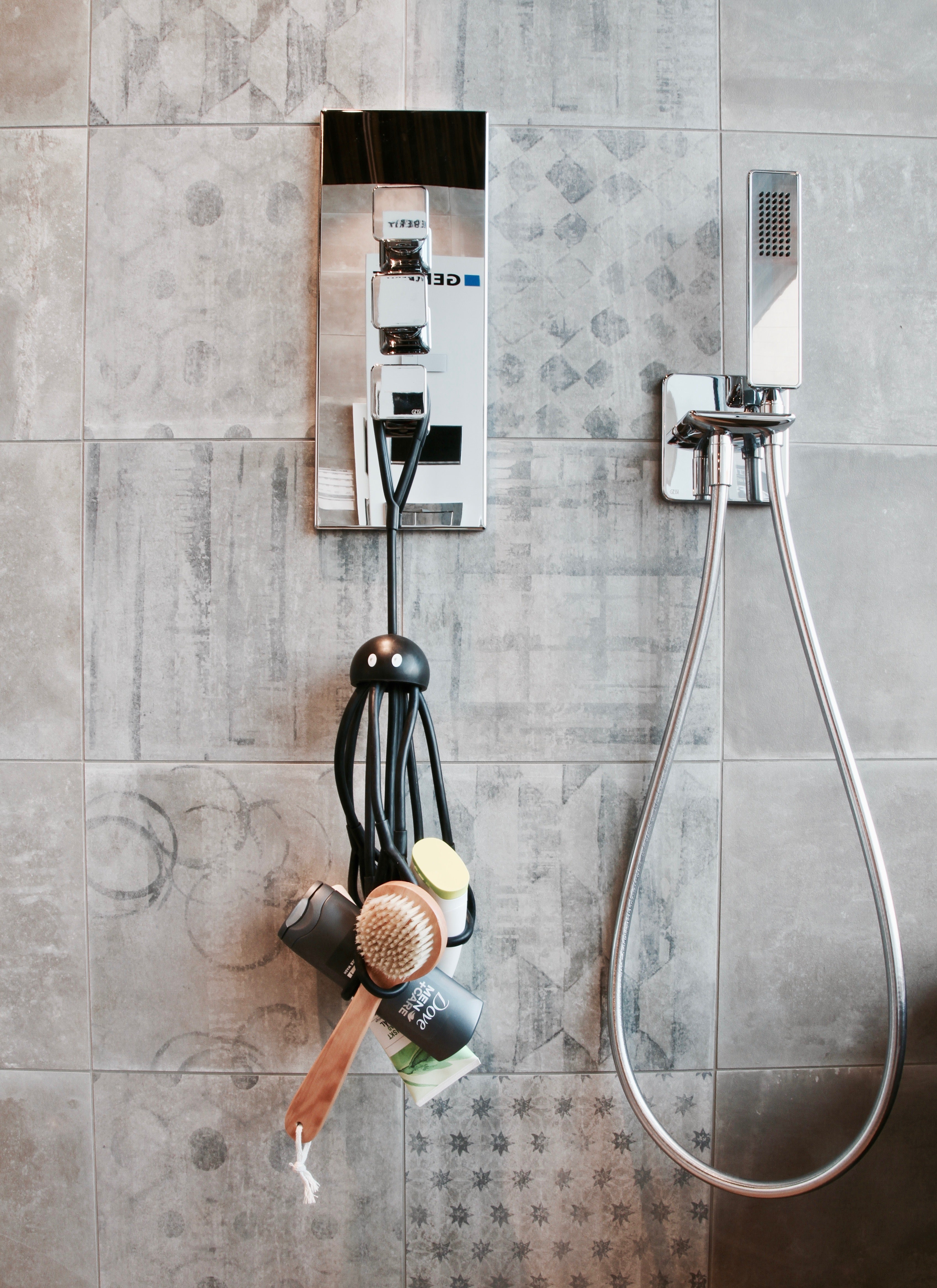Oktopus - Shower Octopus - Organizer für Shampooflaschen u.Ä.