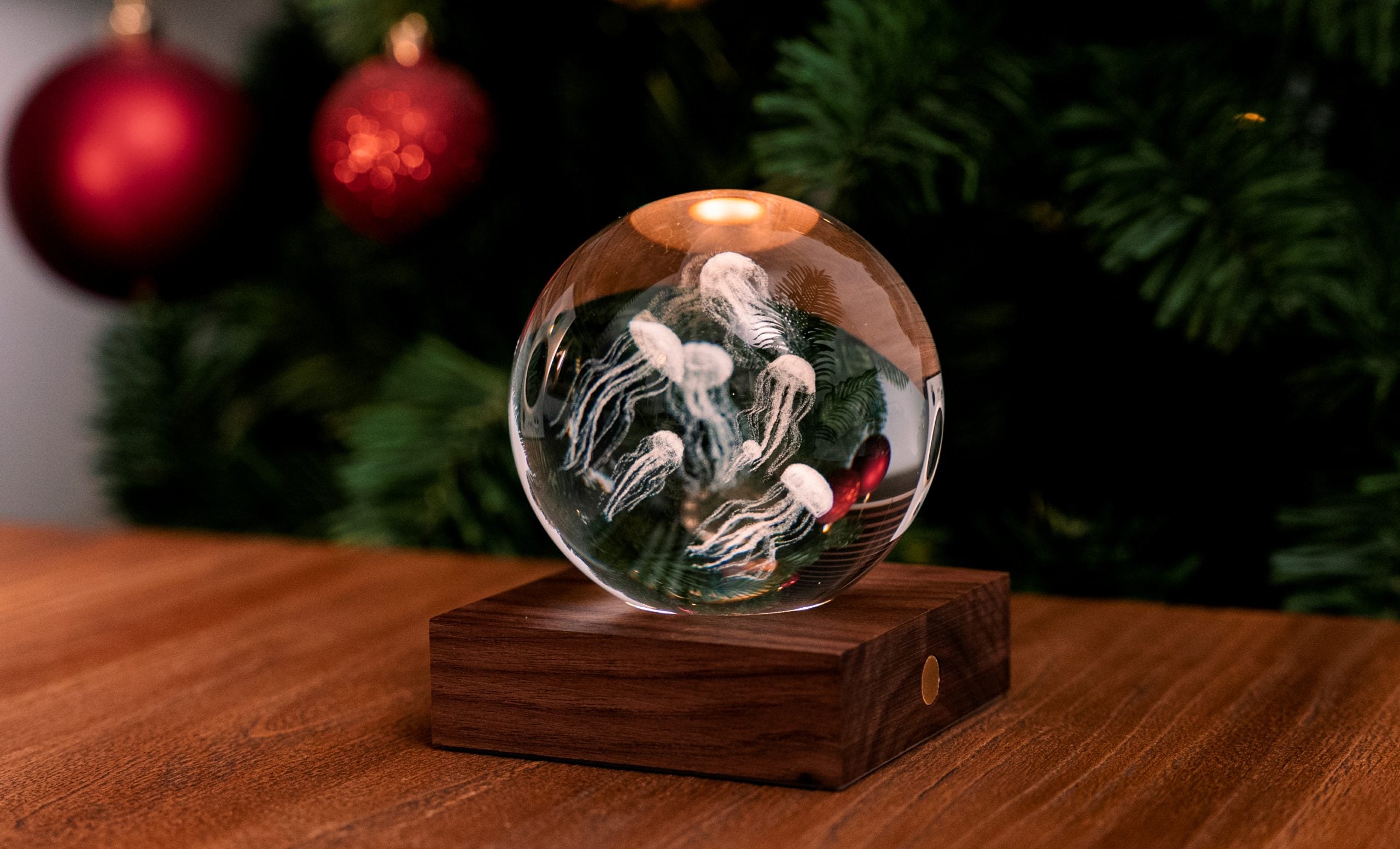 Gingko Design - Amber Crystal Light – dekorative LED-Kristallleuchte