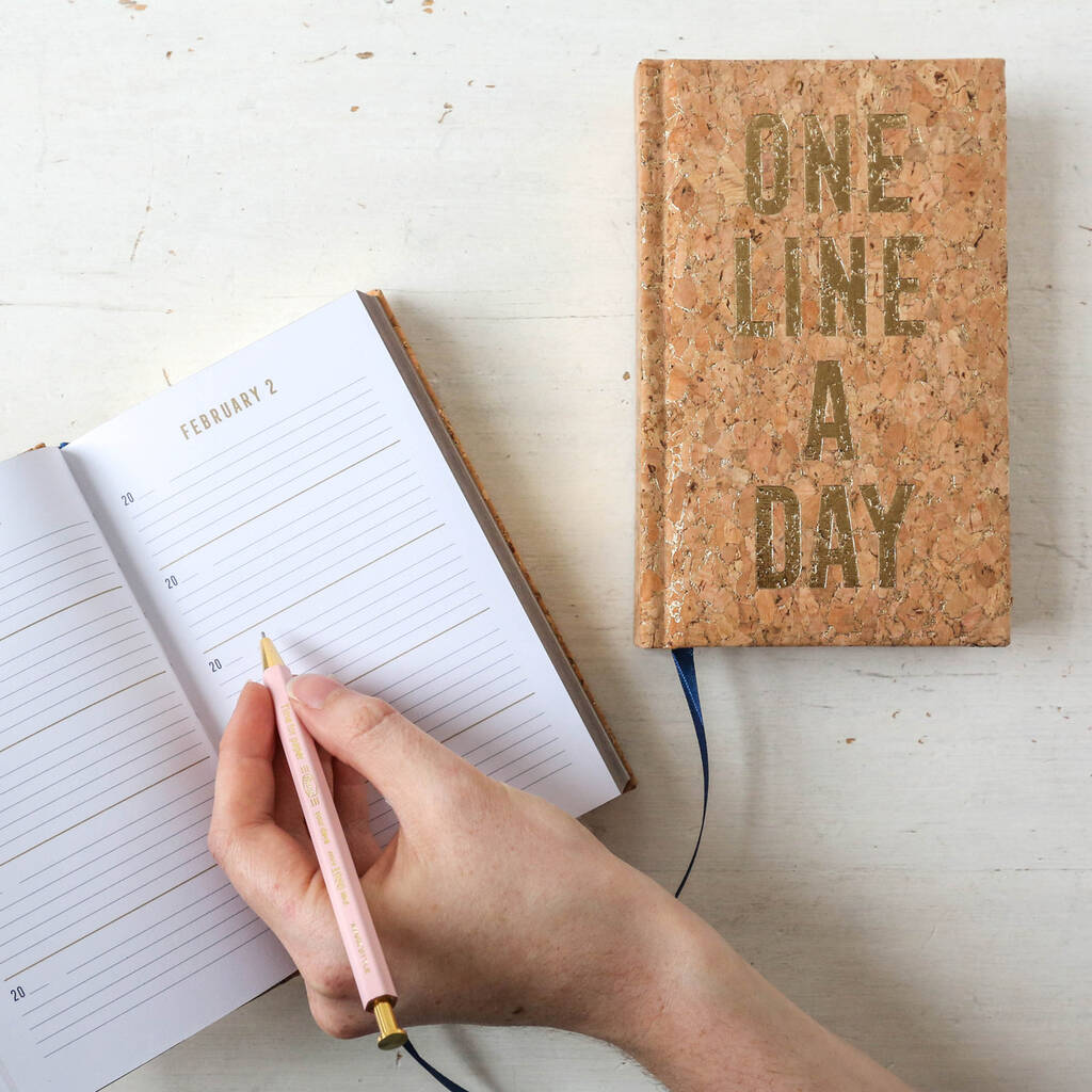 Tagebuch - One line a day - Schreibe jeden Tag eine Zeile, fünf Jahre lang - KORK