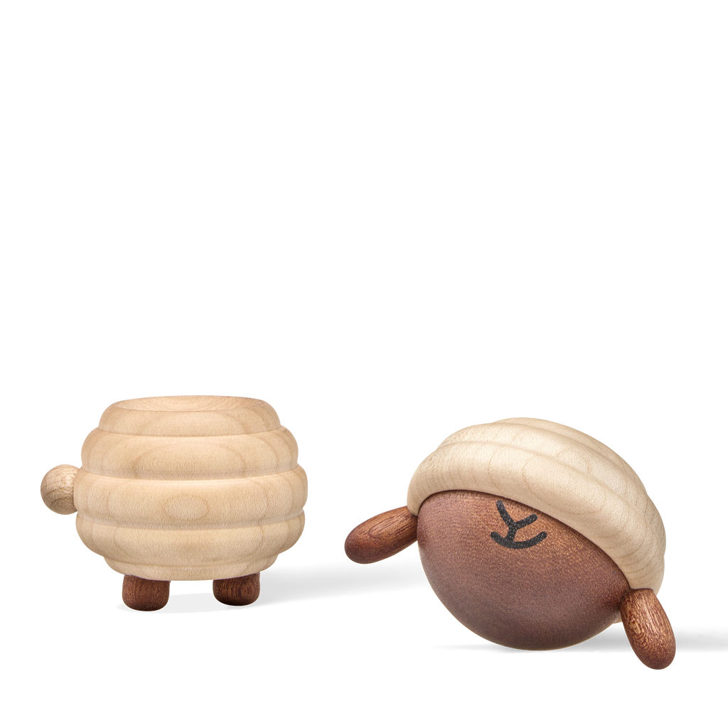 Ulla - the big sheep from Fablewood