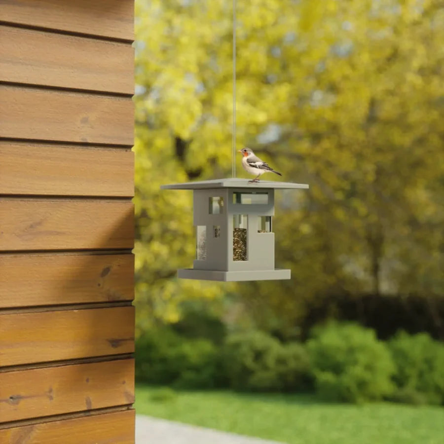 Umbra Bird Café – Moderne foderbræt til havens fugle