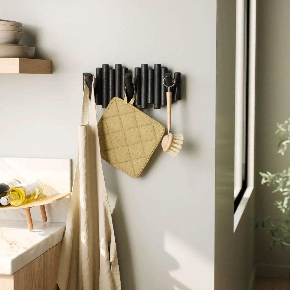 Umbra Picket Wall Hook – Elegant and Practical Wall Storage